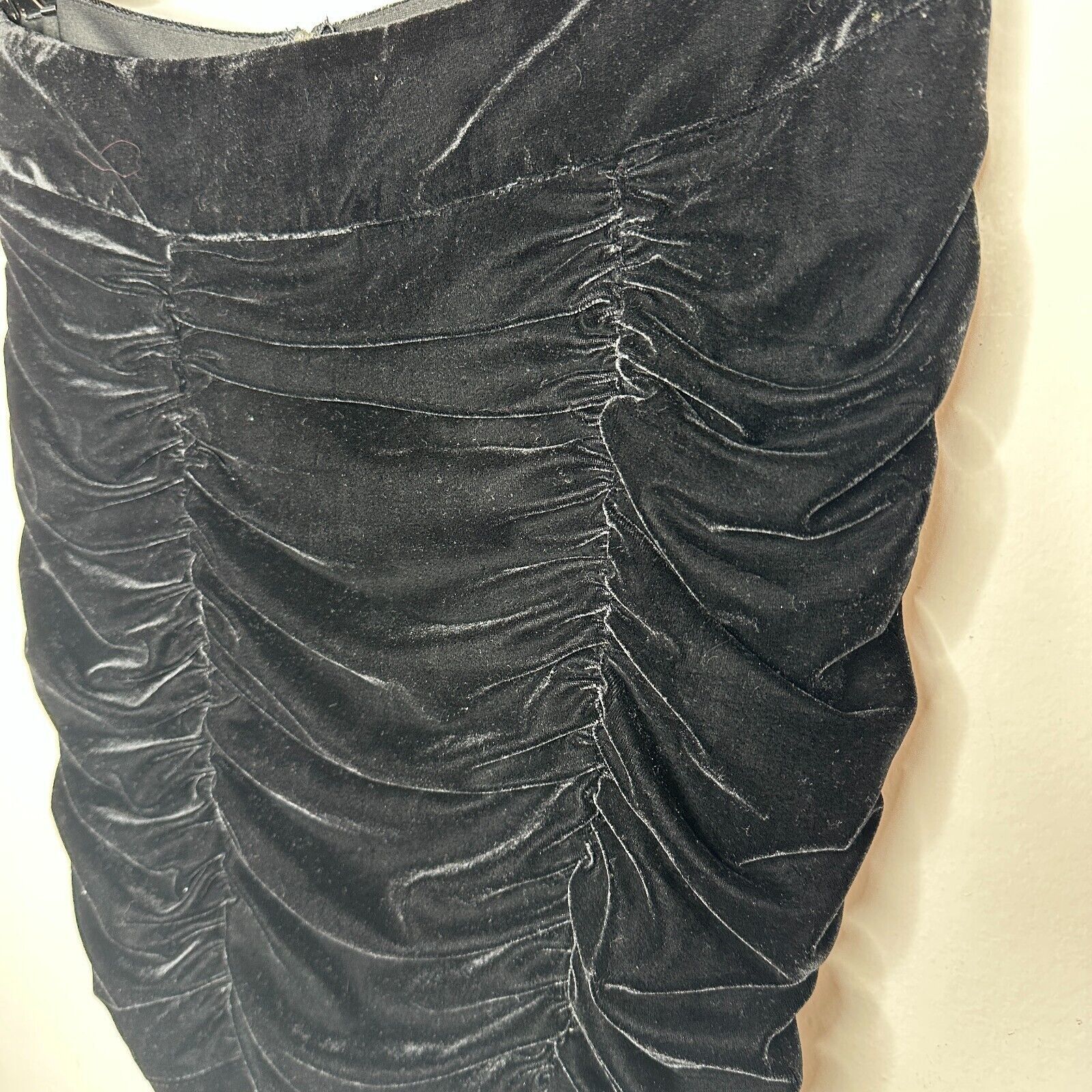 Other Solid Jet Black Sexy Ruched Velvet Mini Skirt Zip Back M Size 30" / US 8 / IT 44 - 5 Thumbnail