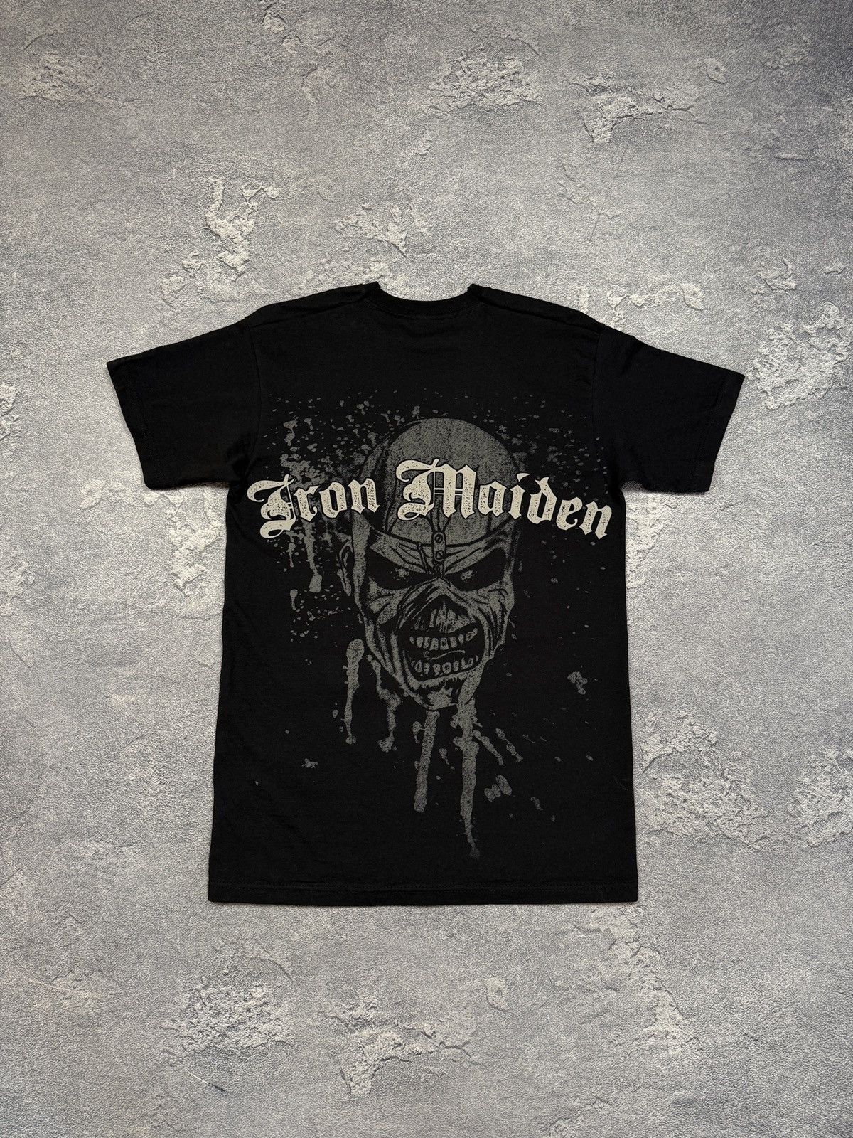 Band Tees Vintage Iron Maiden tee 2011 tour y2k all print Size US S / EU 44-46 / 1 - 2 Thumbnail