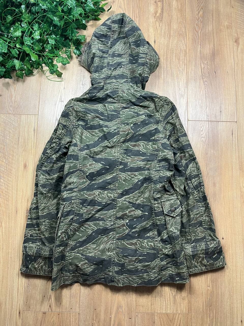 Hysteric Glamour 00’s HYSTERIC GLAMOUR CAMO ARCHIVE FUR HOOD PARKA JACKET Size US S / EU 44-46 / 1 - 2 Thumbnail