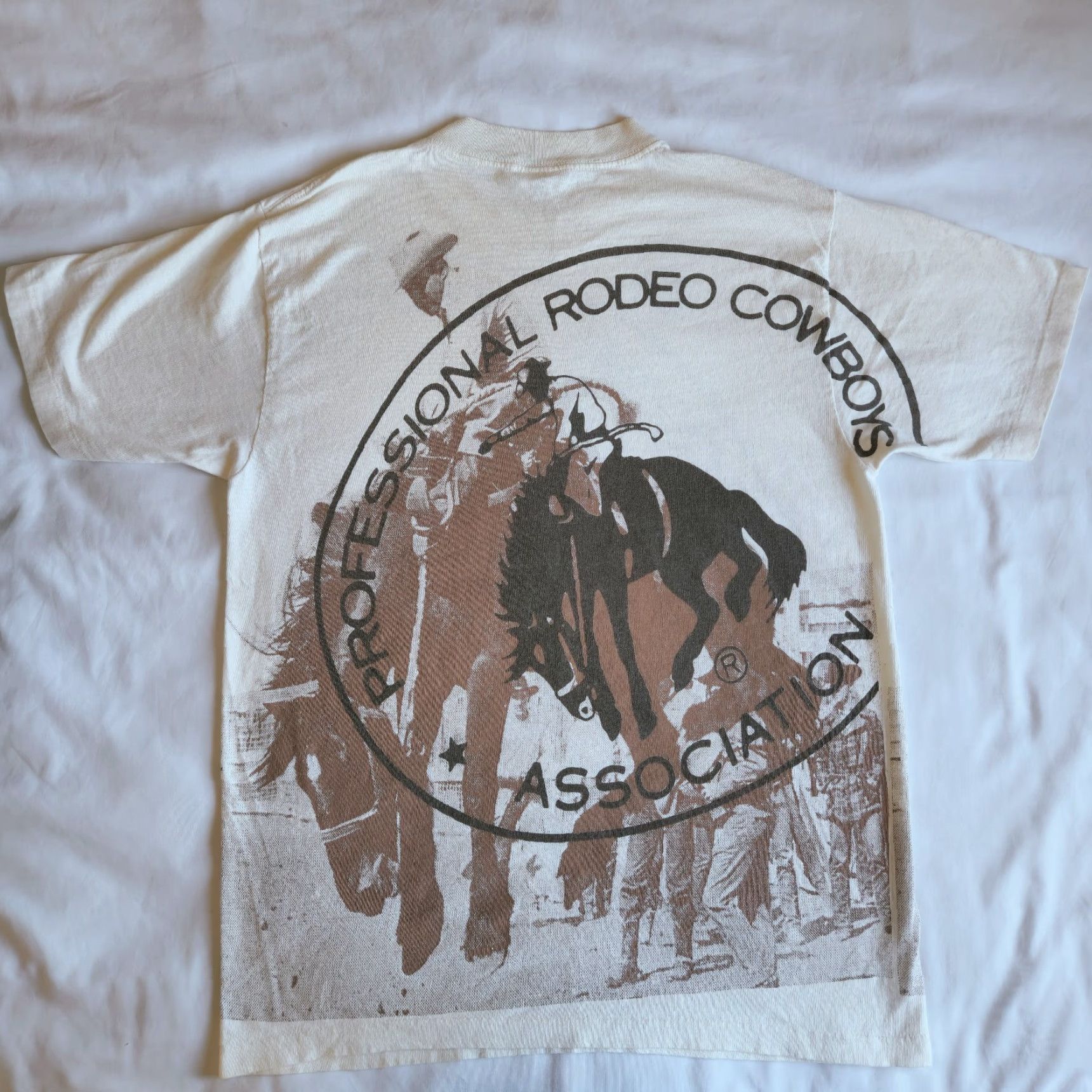 Vintage VINTAGE belton T-Shirt Cowboys Association Graphic Print Double-Sided L 90s USA Made White Crew Neck Mens Regular Short Sleeve Size US L / EU 52-54 / 3 - 3 Thumbnail