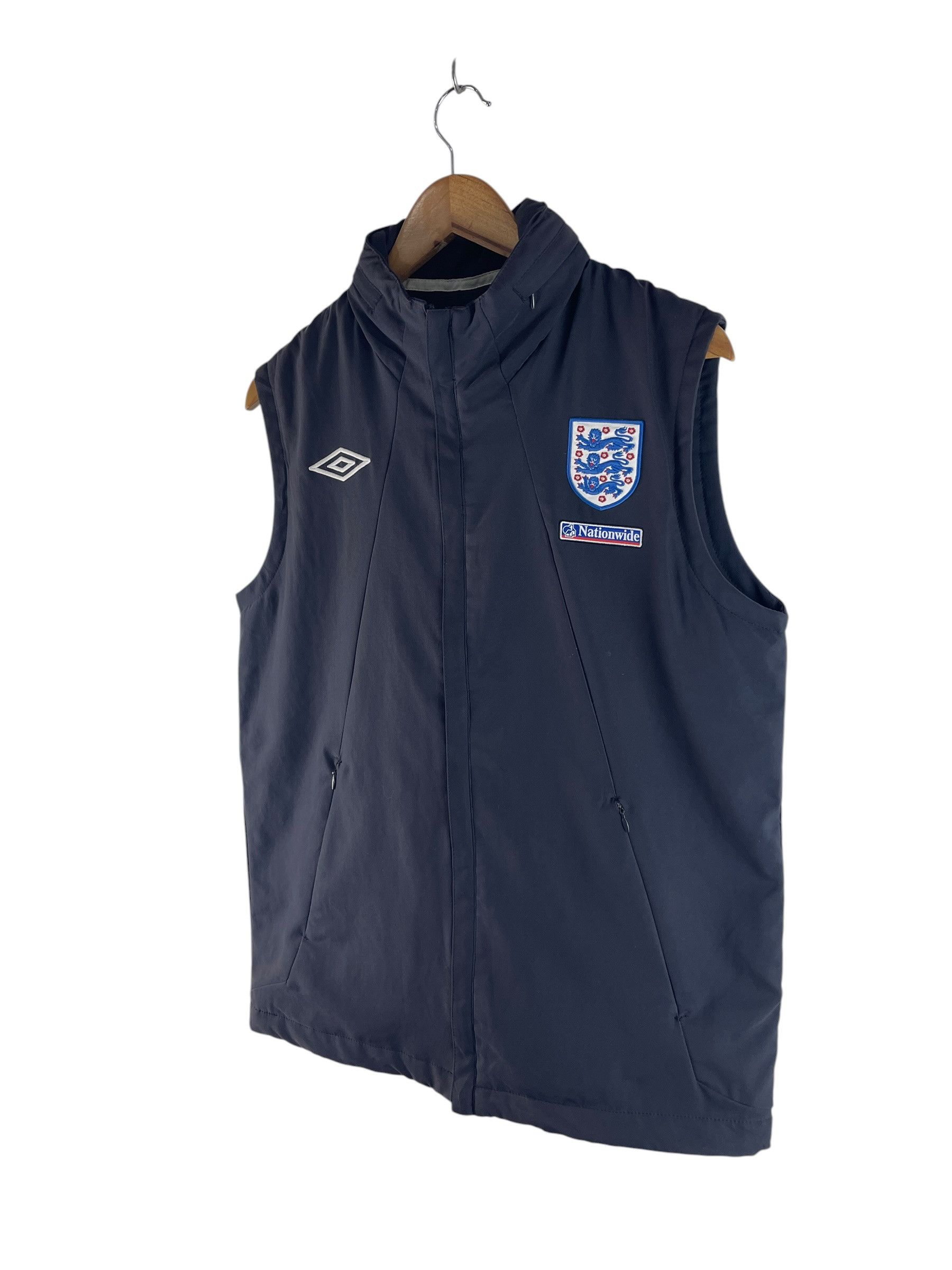 Umbro Vintage Umbro England Nationwide Training Vest Hooded 2000s Size US M / EU 48-50 / 2 - 5 Thumbnail