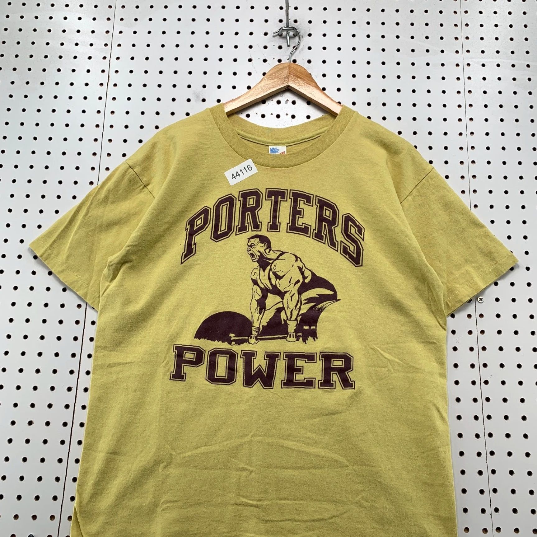 Vintage VINTAGE Duke Weightlift T-Shirt Mens Large Yellow 90s Porters Power USA Size US L / EU 52-54 / 3 - 2 Thumbnail