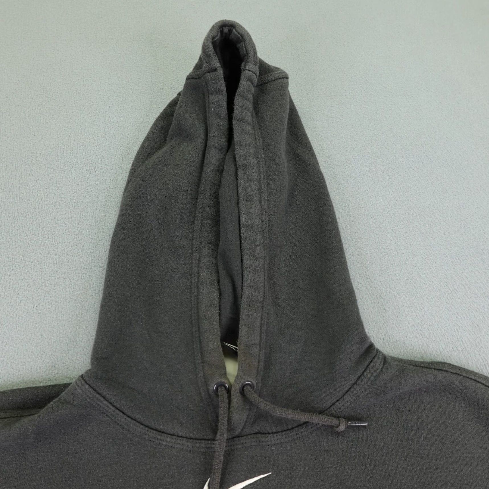 Nike Nike Hoodie Mens Medium Gray Center Swoosh Club Fleece Pullover ^ Size US M / EU 48-50 / 2 - 2 Thumbnail
