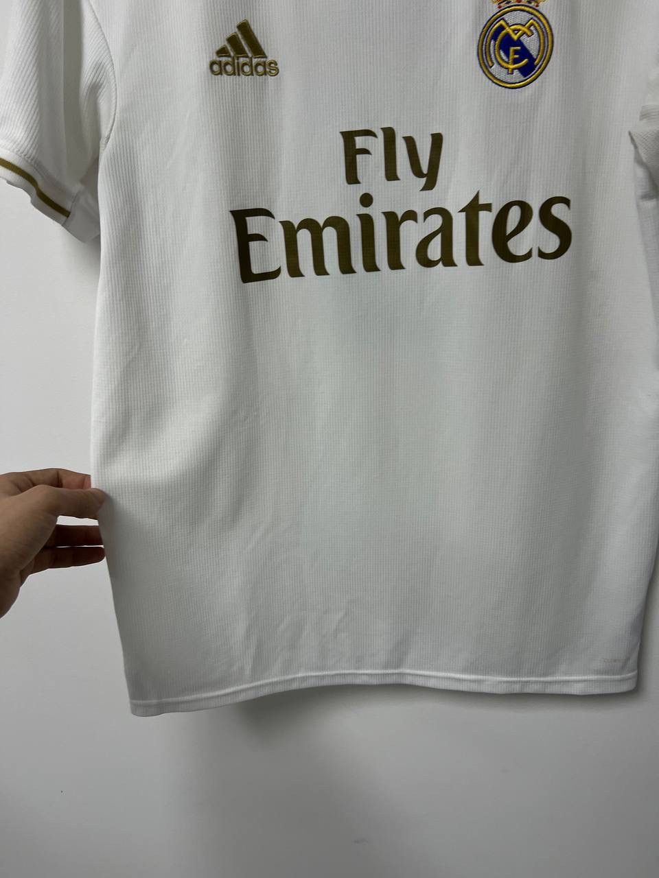 Adidas Real Madrid #9 Benzema 2019/2020 Home Football Shirt M Size US M / EU 48-50 / 2 - 16 Thumbnail