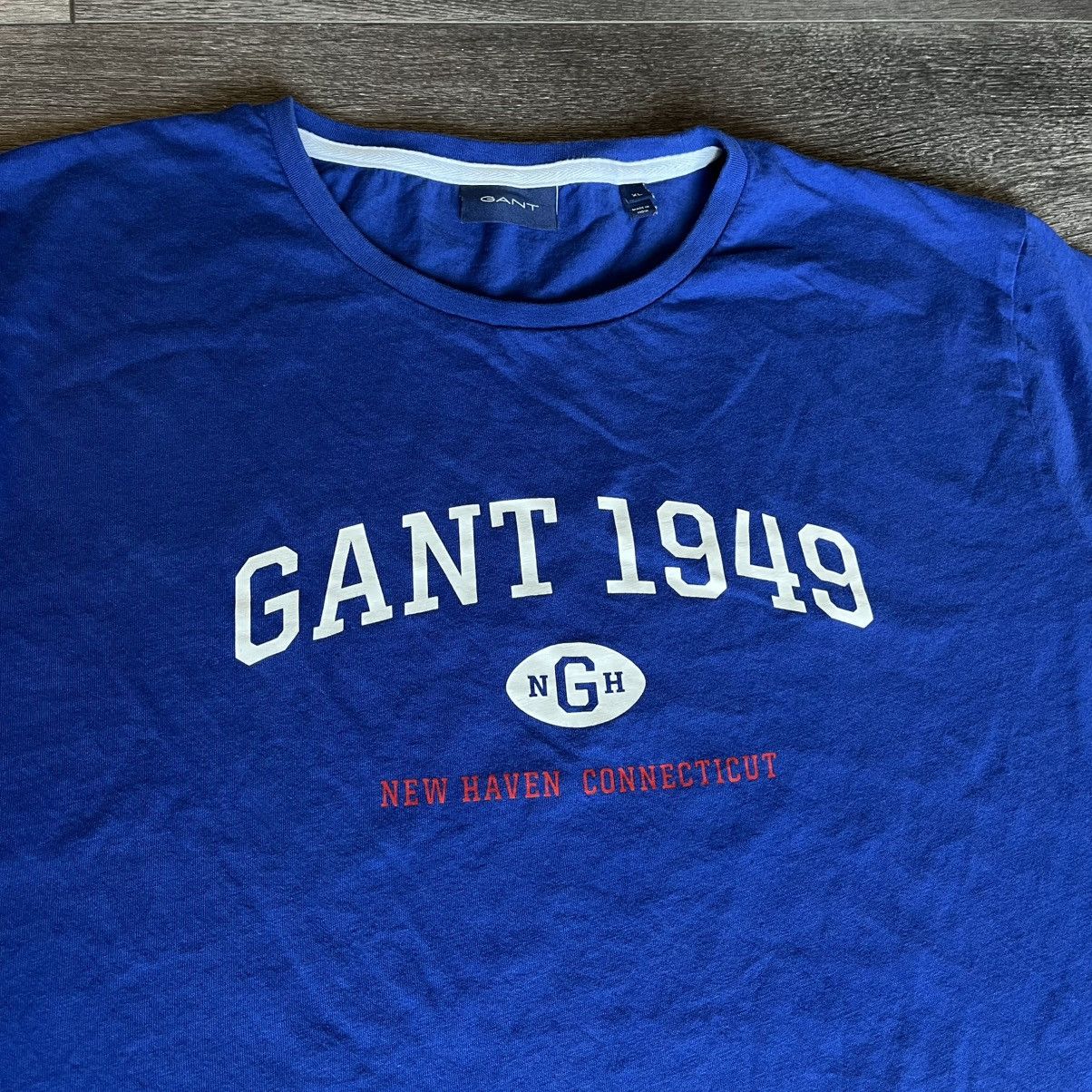 Gant × Vintage Vintage Gant 1949 New Haven Arch Logo Tee Shirt Royal Blue Size US XL / EU 56 / 4 - 2 Thumbnail