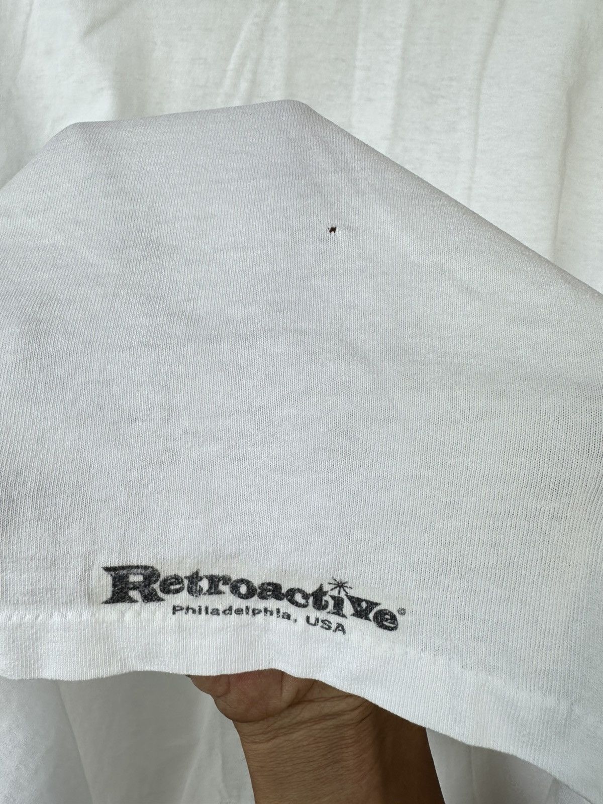 Vintage Vintage 90s Sexy Model Retroactive Philadelphia USA Tee Size US M / EU 48-50 / 2 - 4 Thumbnail