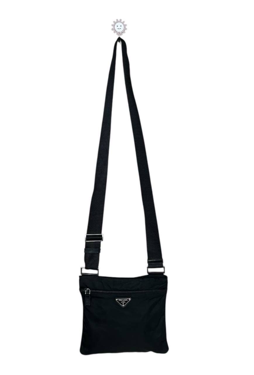 Prada Prada Vintage Black Nylon Messenger Bag V160 Flat Crossbody Size ONE SIZE - 1 Thumbnail