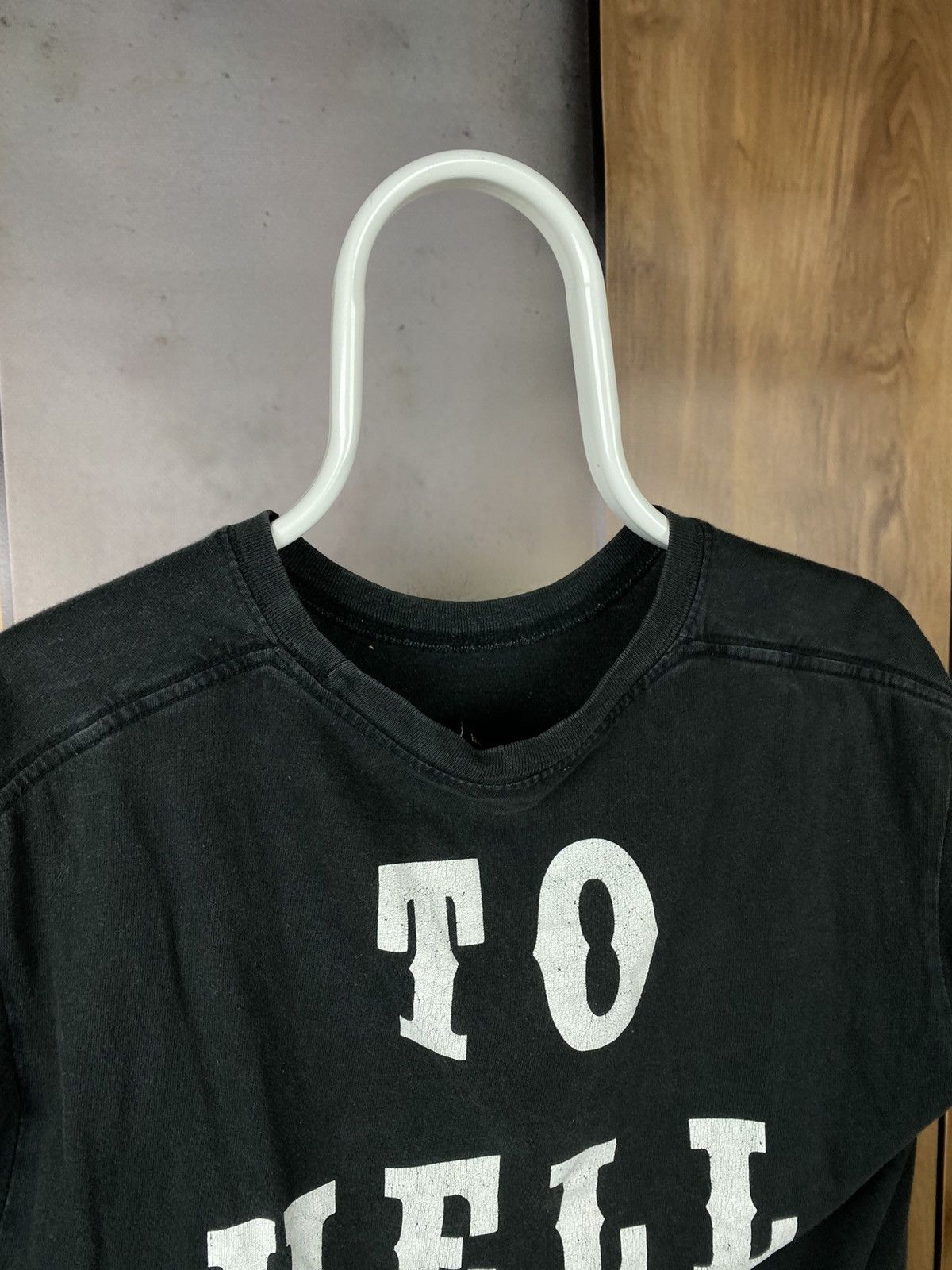 Band Tees 🎸Vintage 00s T-Shirt Sabaton To Hell And Back Rock Band Tee🎸 Size US L / EU 52-54 / 3 - 4 Thumbnail