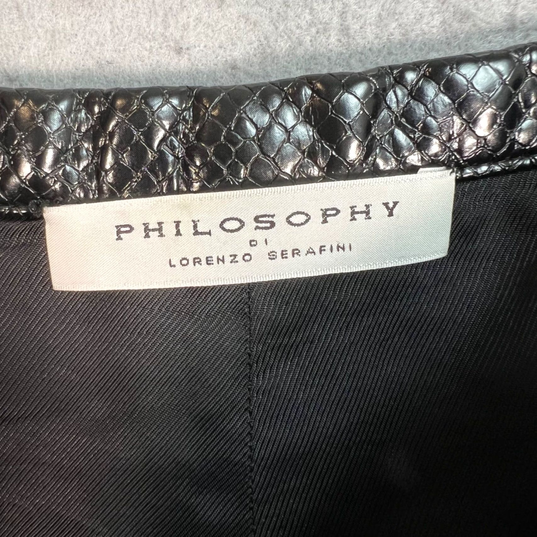 Philosophy di Lorenzo Serafini VINTAGE Philosophy Di Lorenzo Serafini Womens 4 Black Faux Leather Snake Print Pants Pants Womens Flared Ankle 29 In Inseam Black Girls Women Size 27" / US 4 / IT 40 - 3 Thumbnail