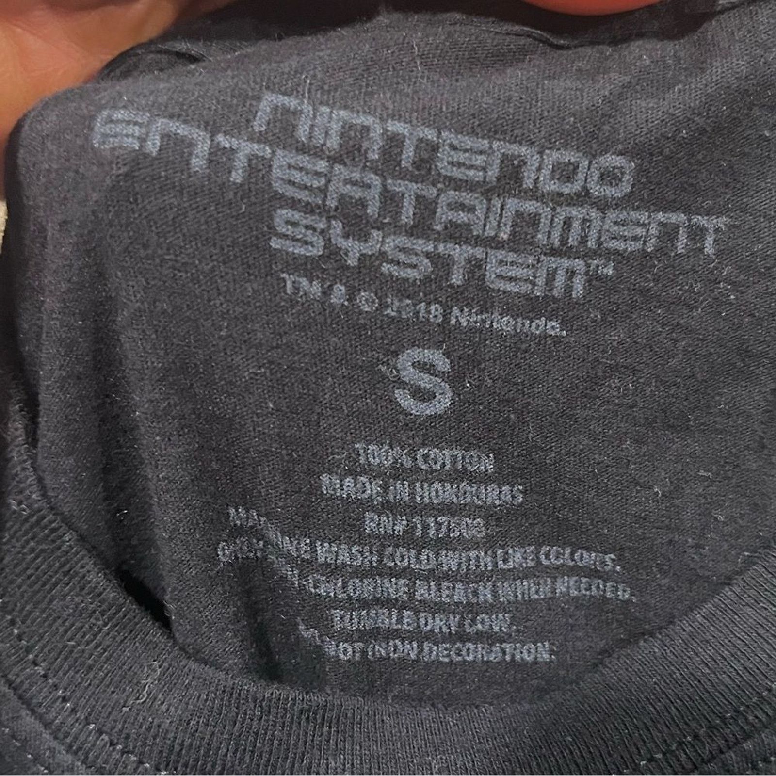 Vintage Nintendo Entertainment System Graphic Print T-Shirt Size S Size US S / EU 44-46 / 1 - 2 Thumbnail
