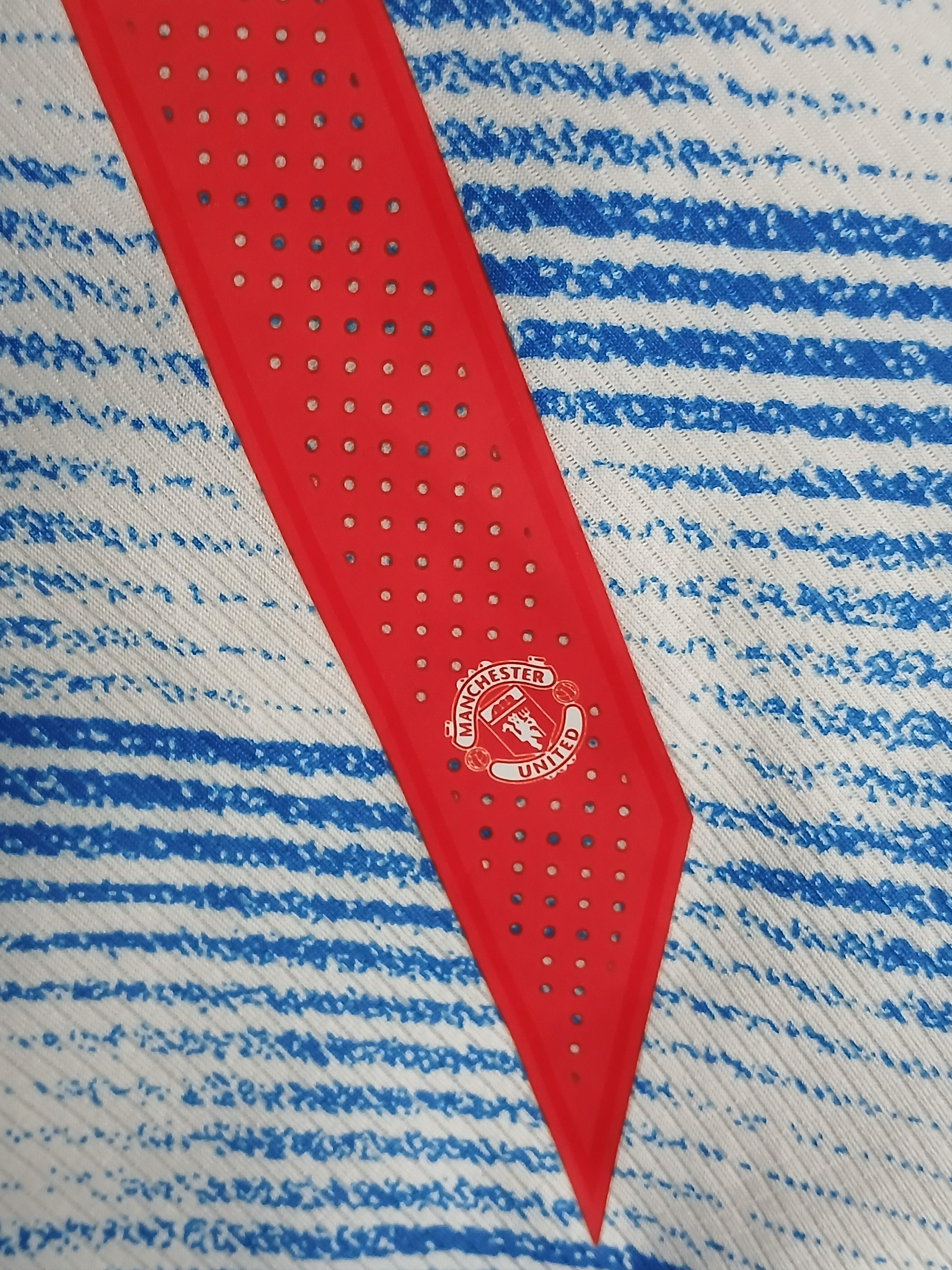 Other Manchester United 21/22 Away Ronaldo Football Jersey T-Shirt Size US XL / EU 56 / 4 - 7 Thumbnail