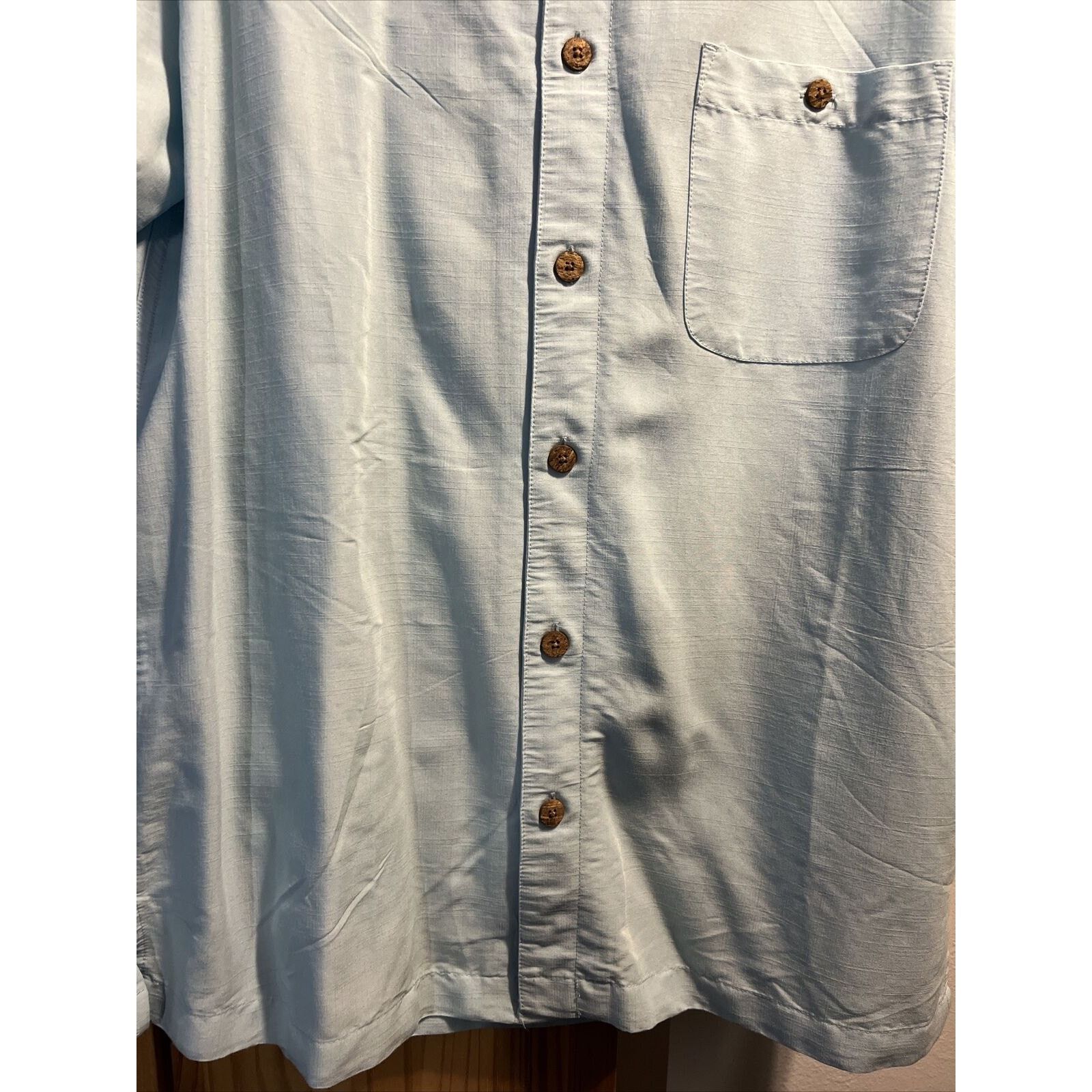 Island Shores Island Shores Men’s M Blue Button Rayon Blend Hawaiian Shirt Size US M / EU 48-50 / 2 - 5 Thumbnail