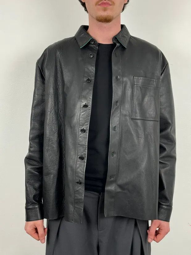 Acne Studios Acne Studios Black Leather Green Contrast Edges Shirt Jacket Size US M / EU 48-50 / 2 - 2 Thumbnail