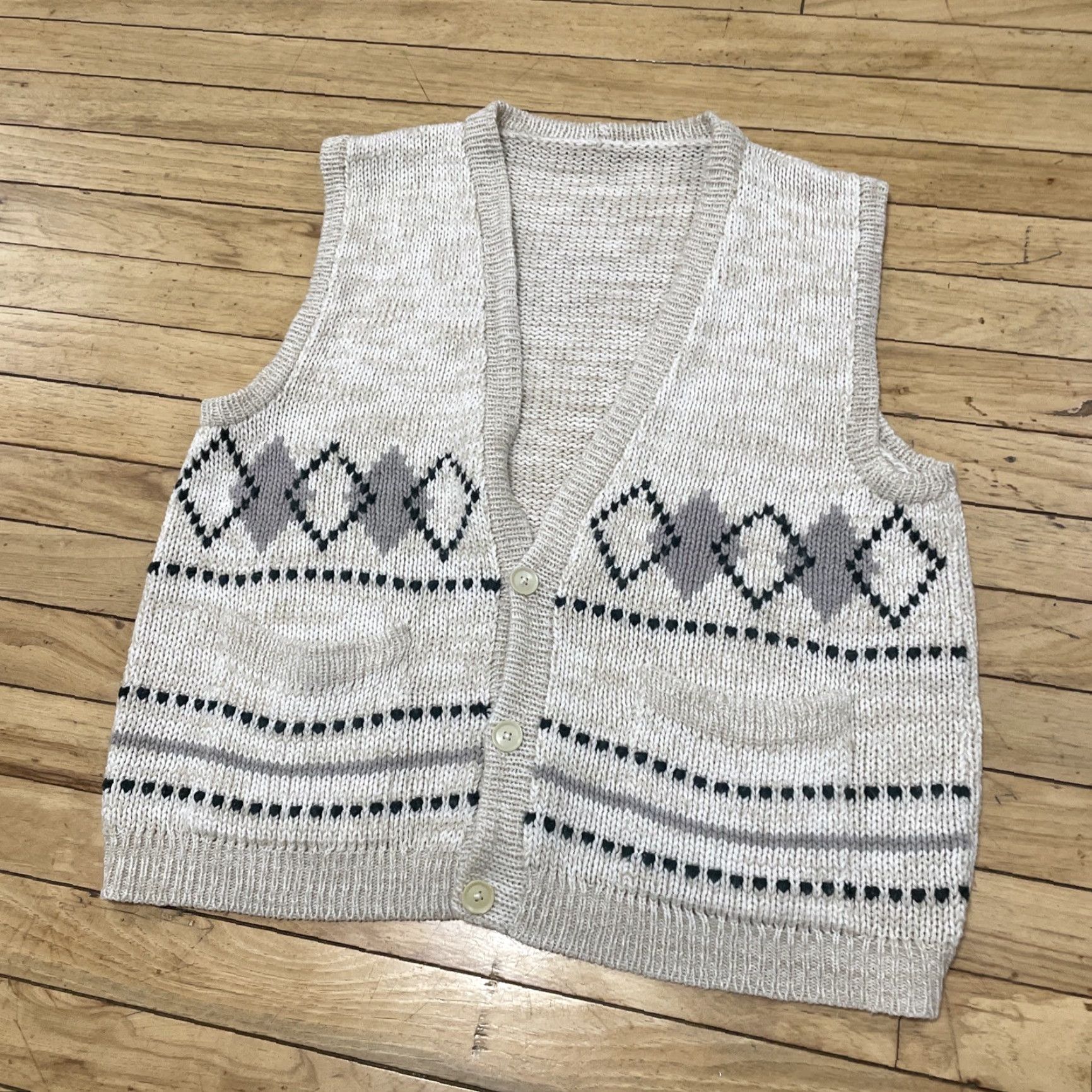 Vintage VINTAGE Cardigan Vest Men S Cream Tan Argyle Western Academic Old Money Soft Crop Preppy Shirt Size US S / EU 44-46 / 1 - 3 Thumbnail