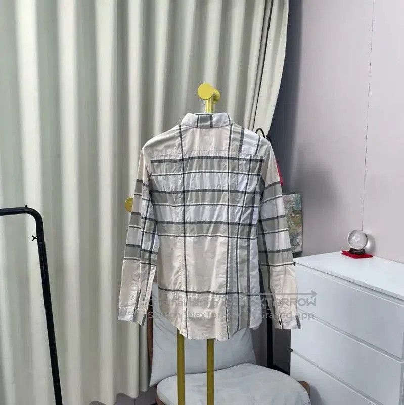 Burberry Burberry Women's Light Brown Cotton Shirt. Size XS / US 0-2 / IT 36-38 - 2 Thumbnail