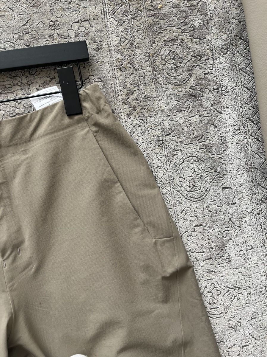 Veilance Khara Pant W Size 26" / US 2 / IT 38 - 5 Thumbnail