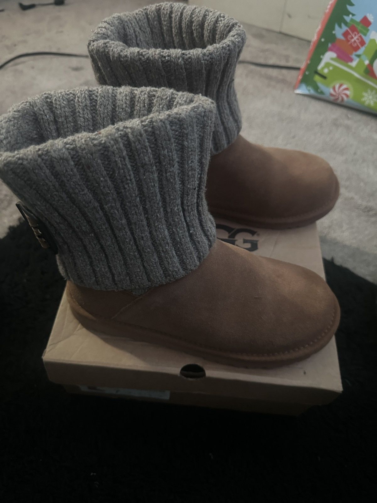 Ugg UGG Cambridge Chestnut Suede Cable Size US 6 / IT 36 - 3 Thumbnail