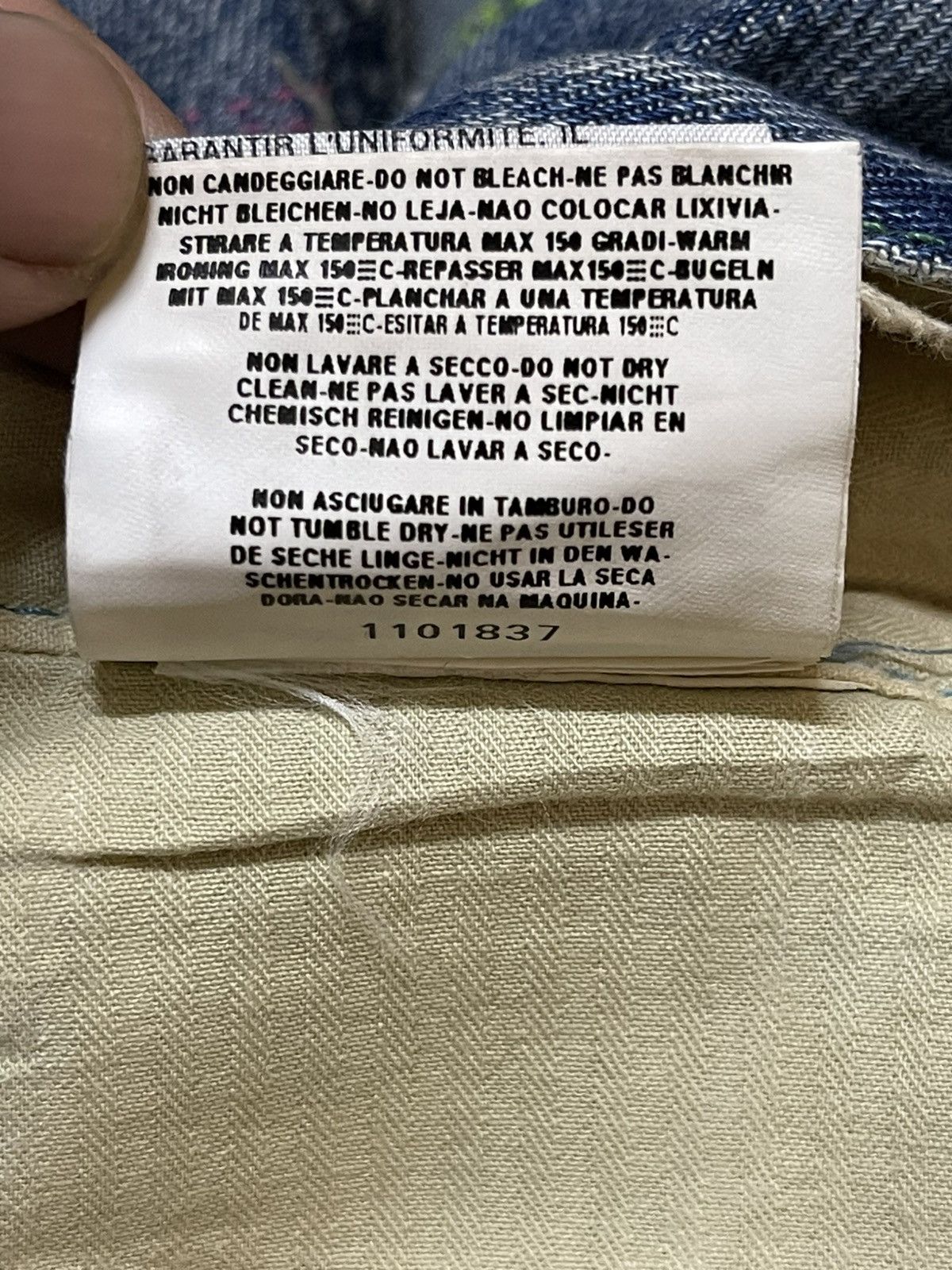 Japanese Brand Vintage Japanese Brand Faded Wash Distressed Loose Jeans Size US 30 / EU 46 - 10 Thumbnail