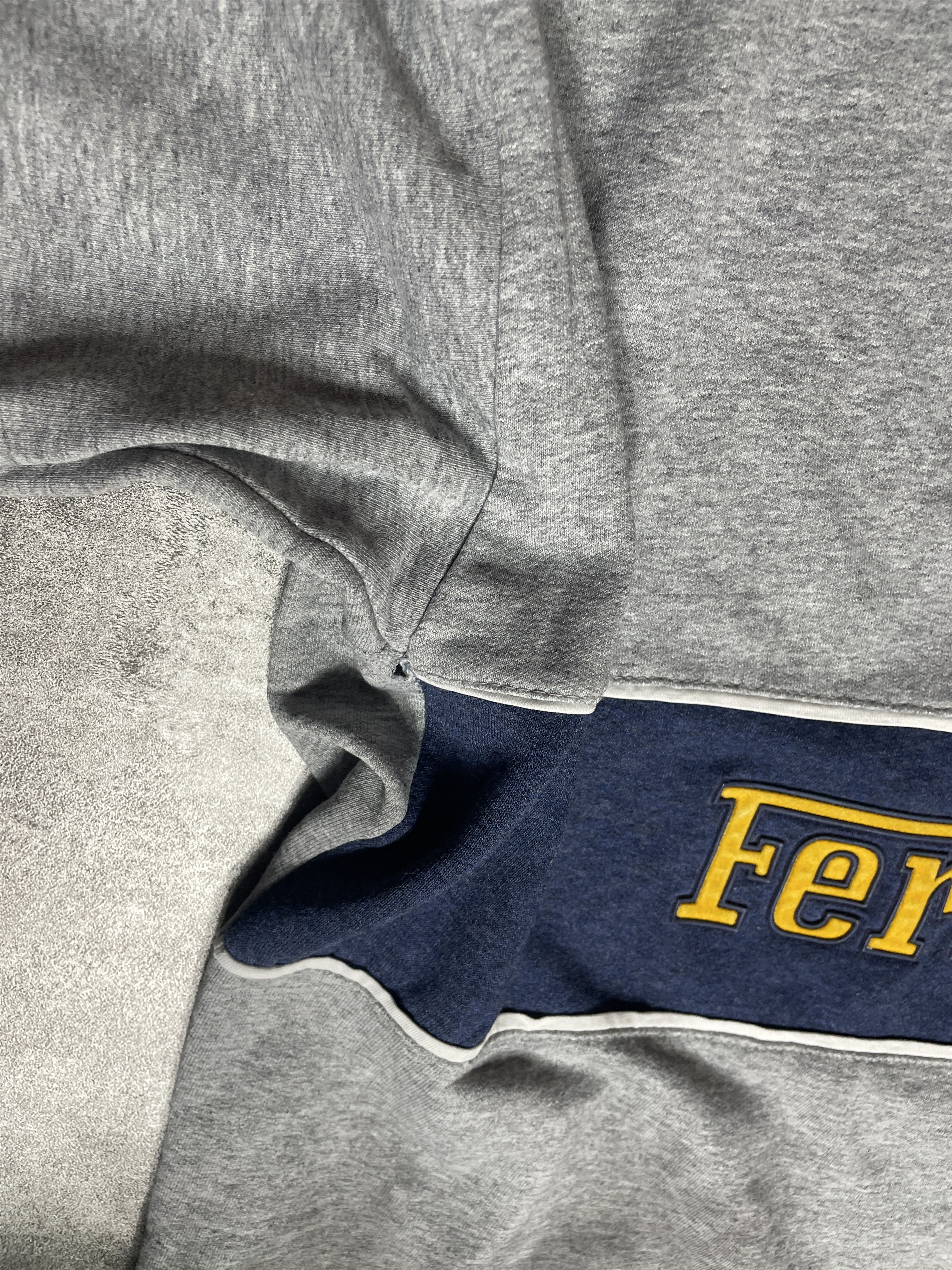Ferrari RARE! Vintage 90s Ferrari Longsleeve Boxy T-Shirt Spellout Size US XS / EU 42 / 0 - 8 Thumbnail