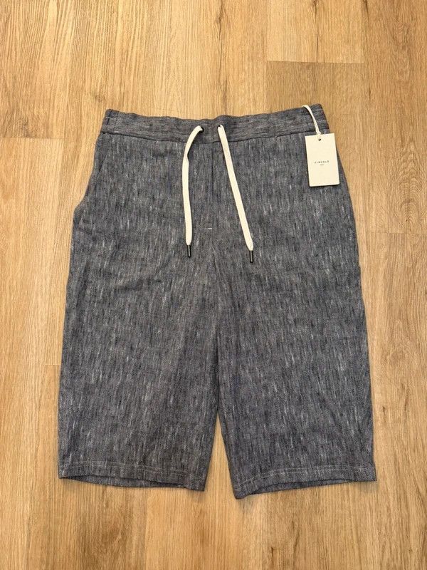 Circolo 1901 Circolo 1901 Shorts Cotton Nero Grey Bermudes New NWT size M Size US 34 / EU 50 - 1 Thumbnail