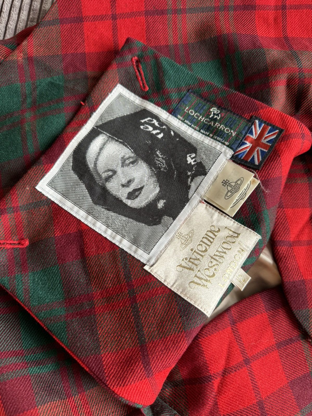 Vivienne Westwood 90s Runaway Vivienne Westwood Red Macpoiret Tartan Skirt Rar Size 28" / US 6 / IT 42 - 5 Thumbnail