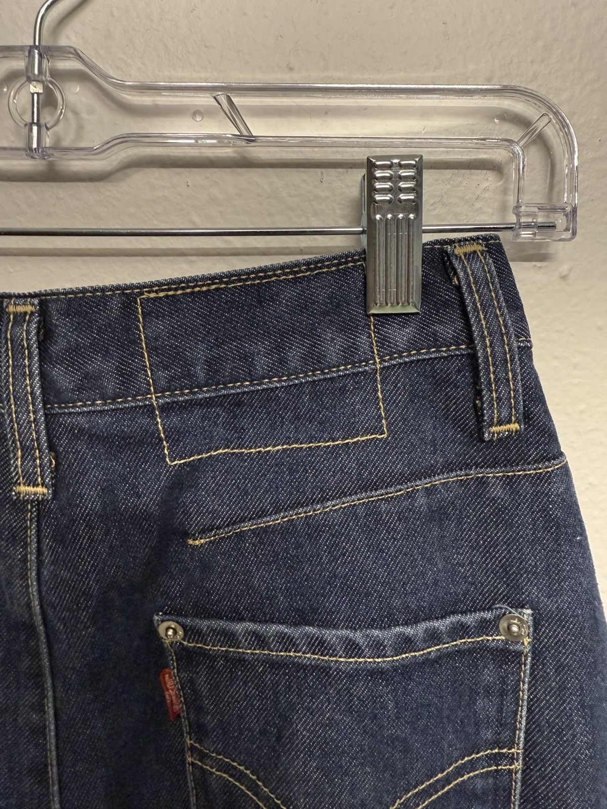 Levi's Rare Vintage Levi's Engineered HK Twisted Jeans W25/29 Size 25" / US 0 / IT 36 - 8 Thumbnail