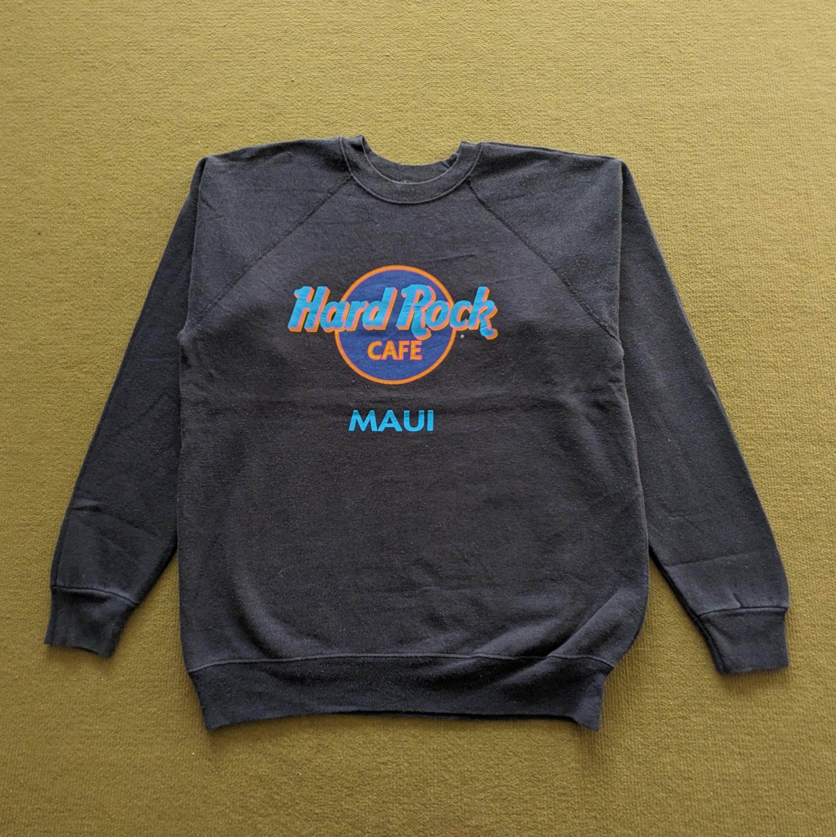 Vintage Hard Rock Cafe MAUI Crewneck Sweatshirt