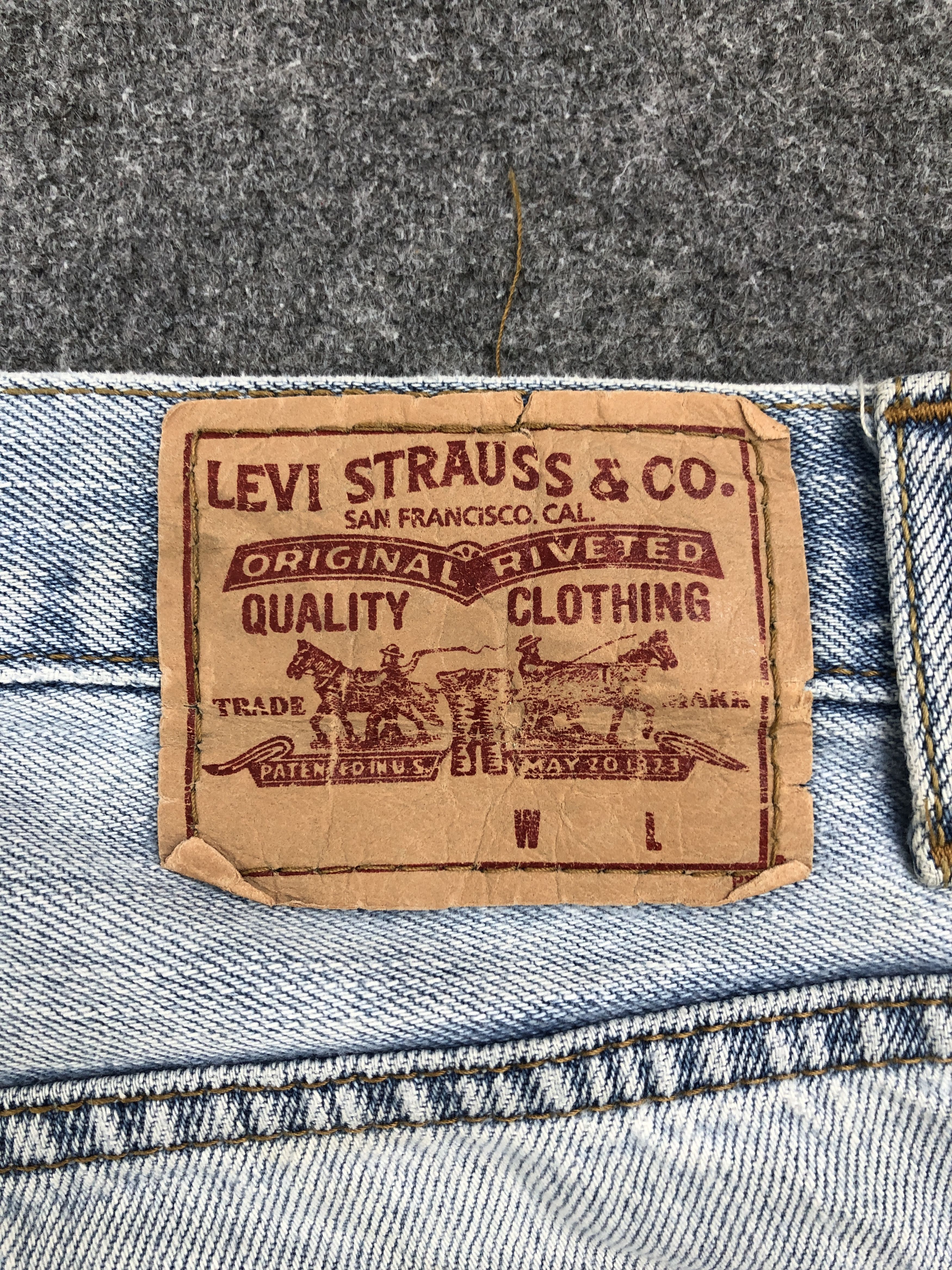 Levi's × Vintage Vintage Levis 550 Light Washed Jeans Size US 33 - 5 Thumbnail