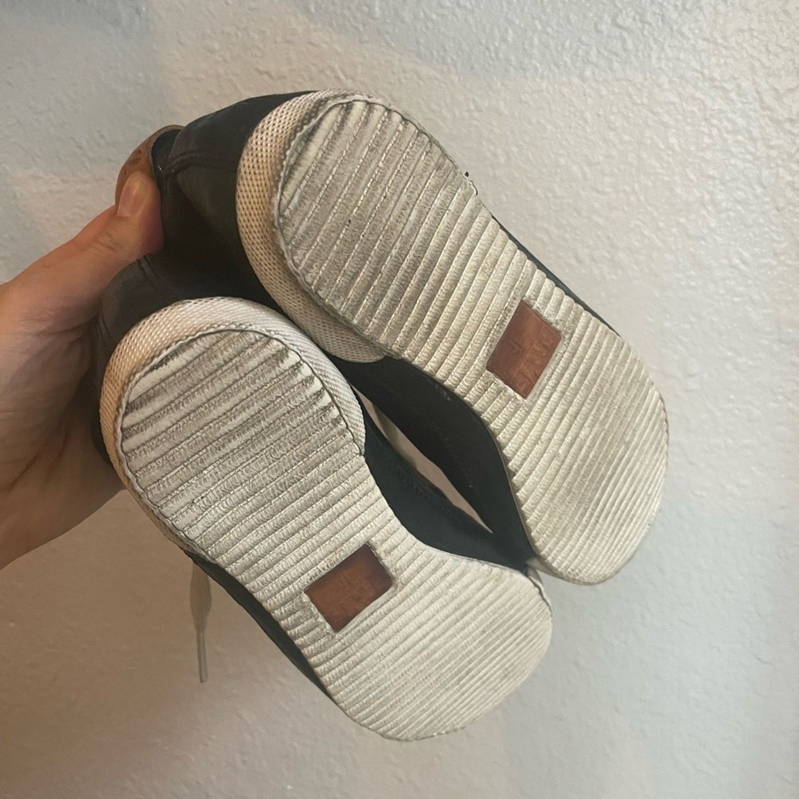 Frye Frye - Melanie High Tops size 6 Size US 6 / IT 36 - 3 Thumbnail