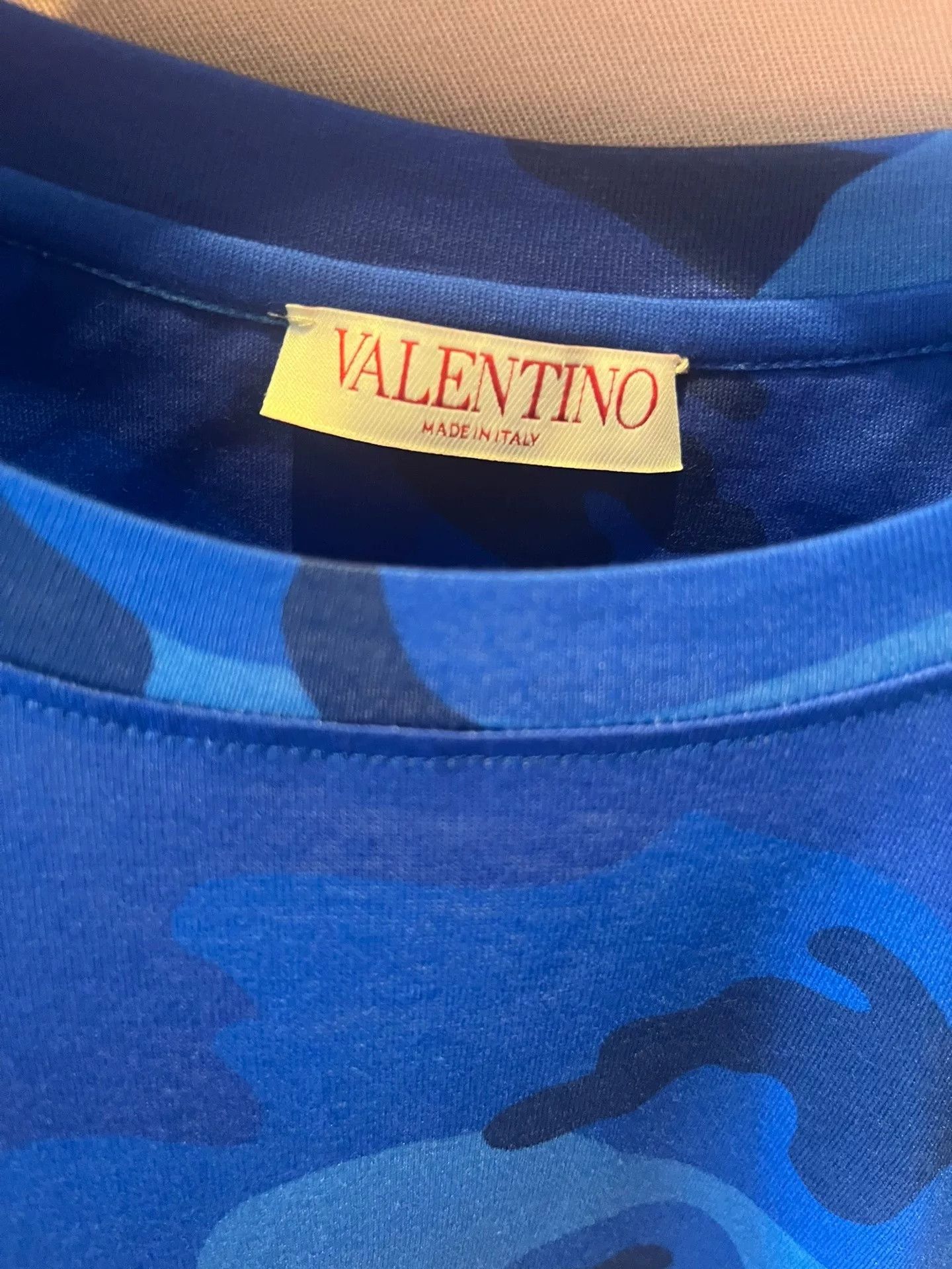 Valentino Valentino Blue Classic Camouflage T-Shirt L Size US L / EU 52-54 / 3 - 4 Thumbnail