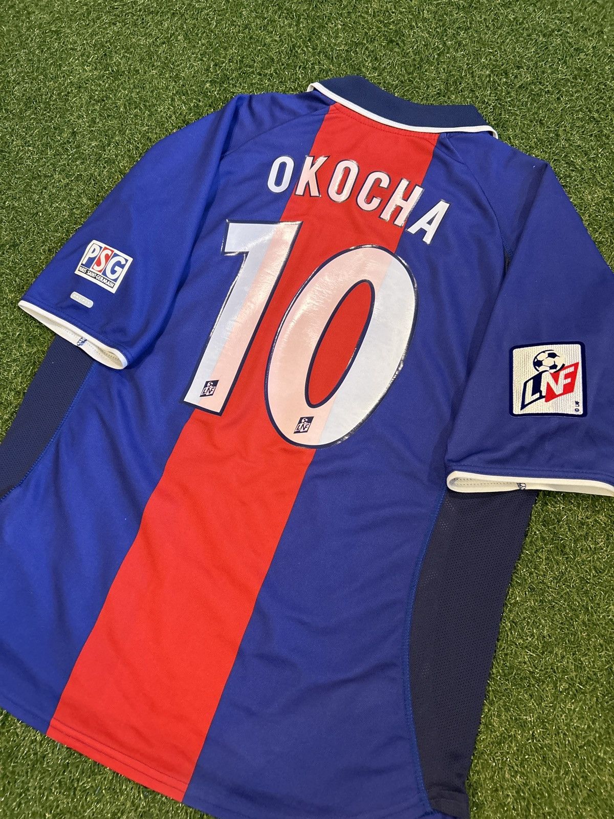 Nike × Vintage 00/01 Paris Saint Germain Okocha Home Shirt Size US L / EU 52-54 / 3 - 3 Thumbnail