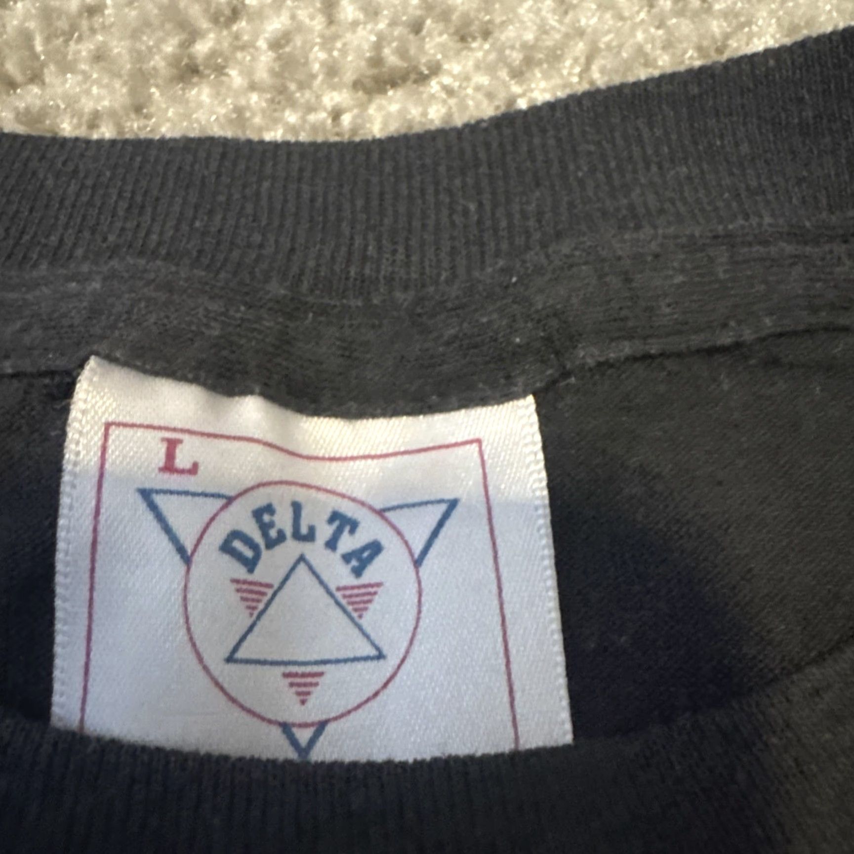 Delta VINTAGE Delta T-Shirt Support Vietnam Veterans Motorcycle Club 80s Unisex Adults Large Black 80s Mens Womens Boys Girls Size US L / EU 52-54 / 3 - 3 Thumbnail