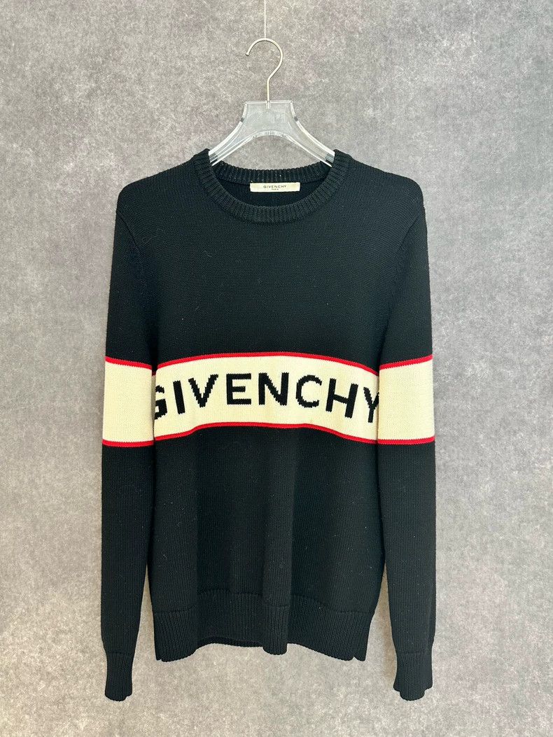 Givenchy Givenchy New Black Reversed Letter Logo Sweater S Size US S / EU 44-46 / 1 - 1 Thumbnail