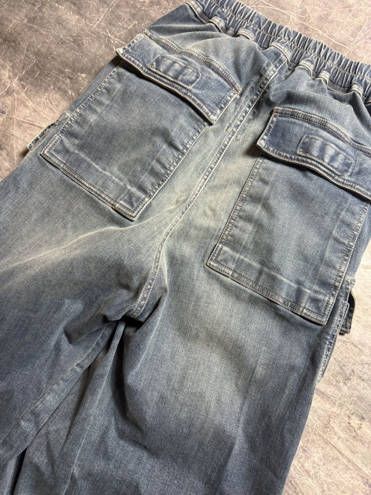 Rick Owens Drkshdw Rick Owens Drkshdw Denim Jumbo Cargo Belas in Washed Indigo Size US 30 / EU 46 - 12 Thumbnail