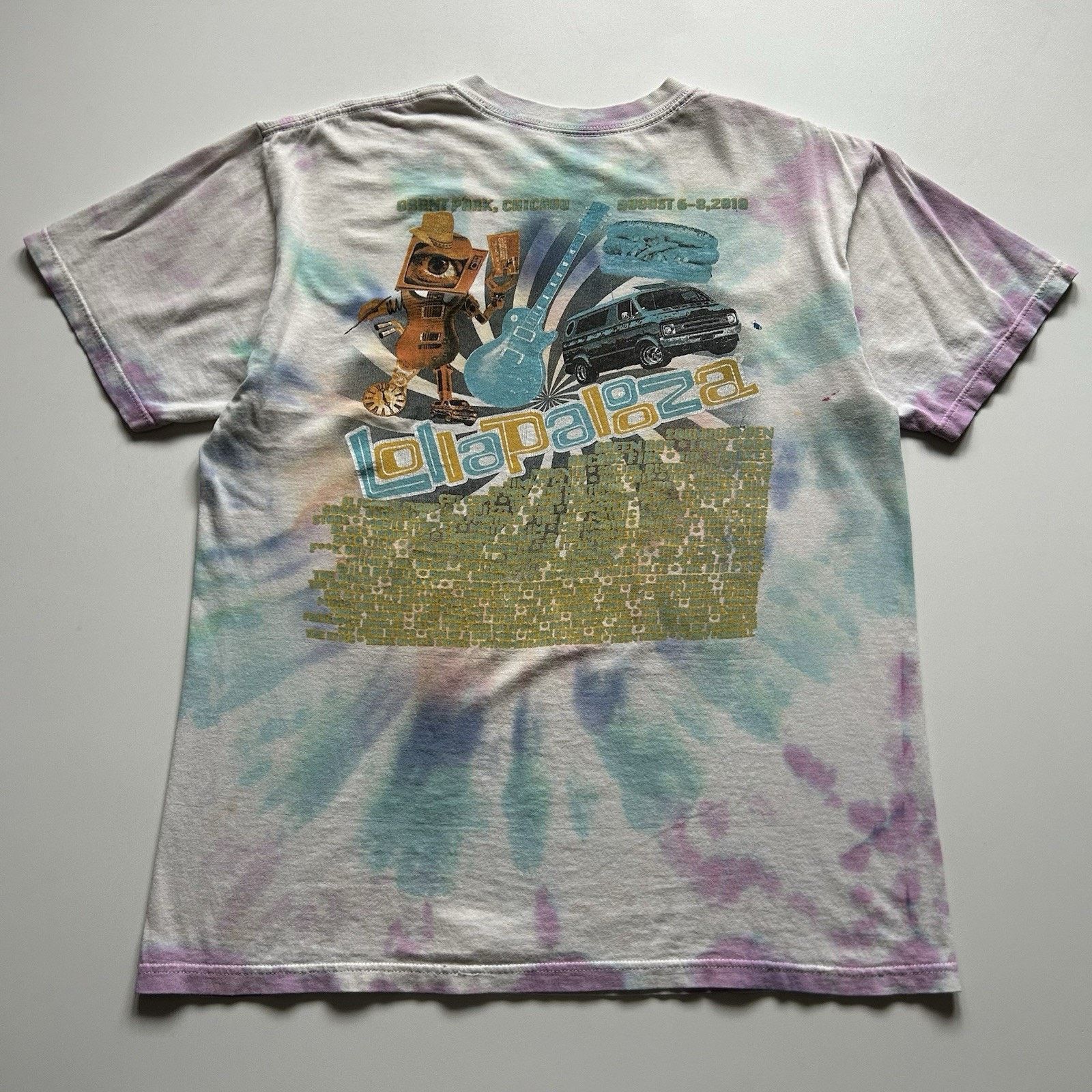 Vintage Vintage Lollapalooza T Shirt Large Tie Dye 2010 Chicago Rare Size US L / EU 52-54 / 3 - 4 Thumbnail