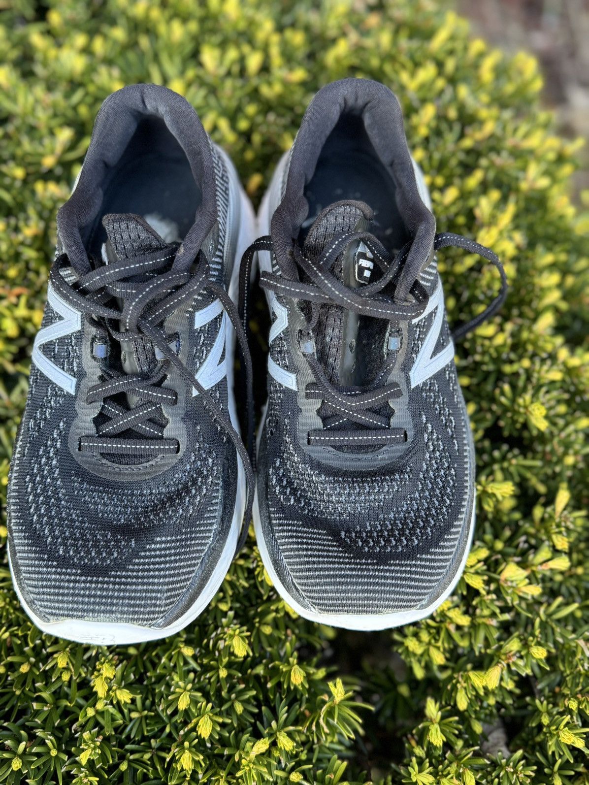 New Balance New Balance Women's Size 7 , Euro 37.5 , Black/Gray/White Size US 7 / IT 37 - 6 Thumbnail