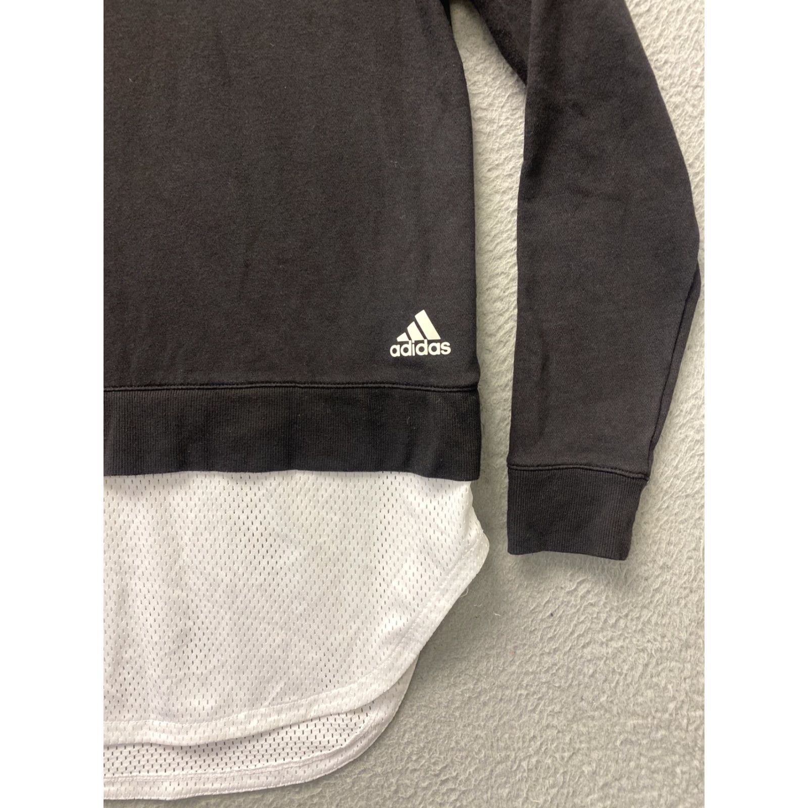 Adidas Adidas Sweater Women's S Black Pullover Crew Neck Sweatshirt Knit Raglan Sleeve Classic Logo Crew Neck Casual Knit Pullover 1069 Size S / US 4 / IT 40 - 2 Thumbnail