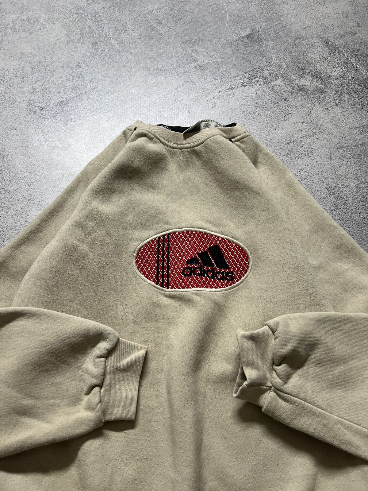 Vintage Vintage Y2K Adidas Big Logo Beige Oversized Sweatshirt 90’s Size US XXL / EU 58 / 5 - 4 Thumbnail