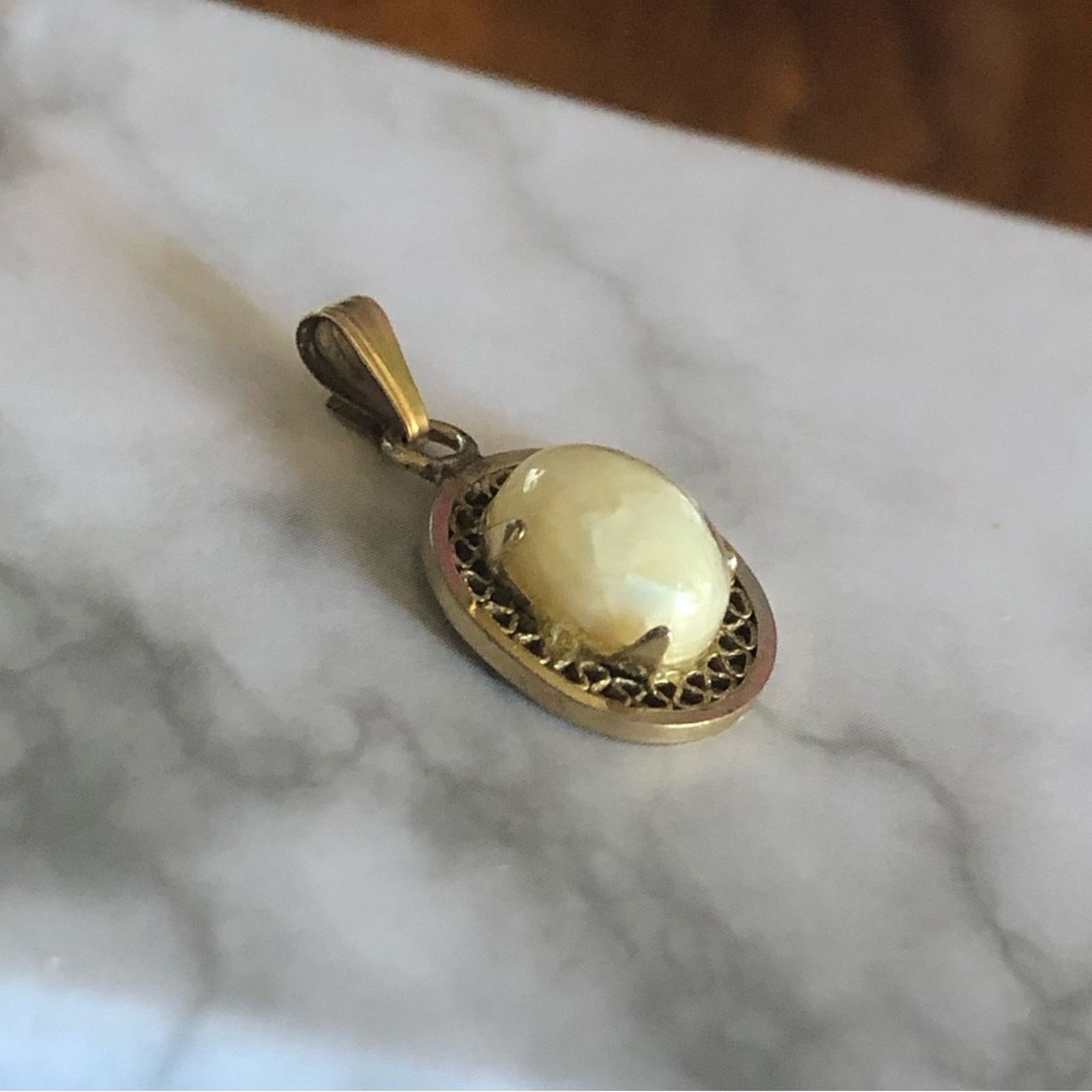 Vintage Vintage genuine opal 12kt gold filled pendant necklace Size ONE SIZE - 2 Thumbnail