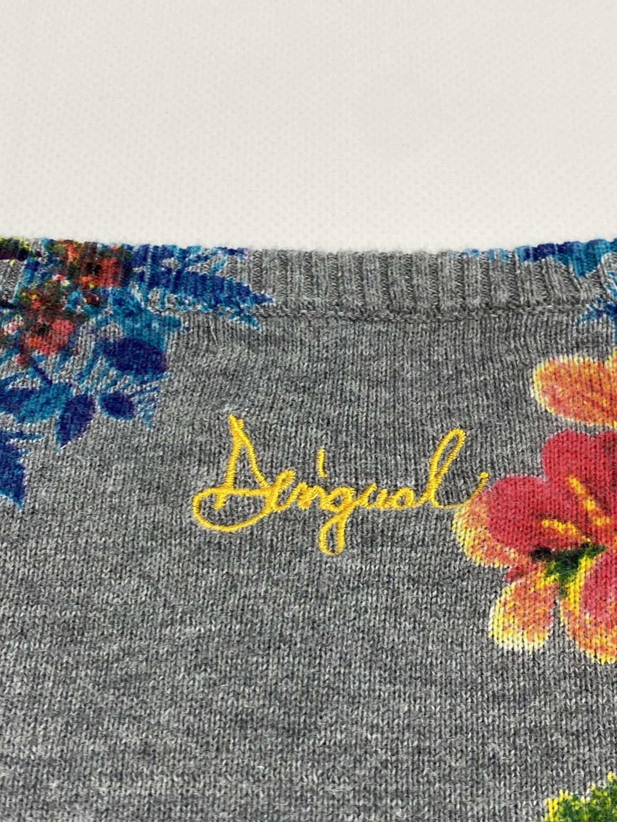 Desigual 🔥LASTDROP🔥Y2K Style Desigual Flowers Multicolor Thin Sweater Size M / US 6-8 / IT 42-44 - 9 Thumbnail