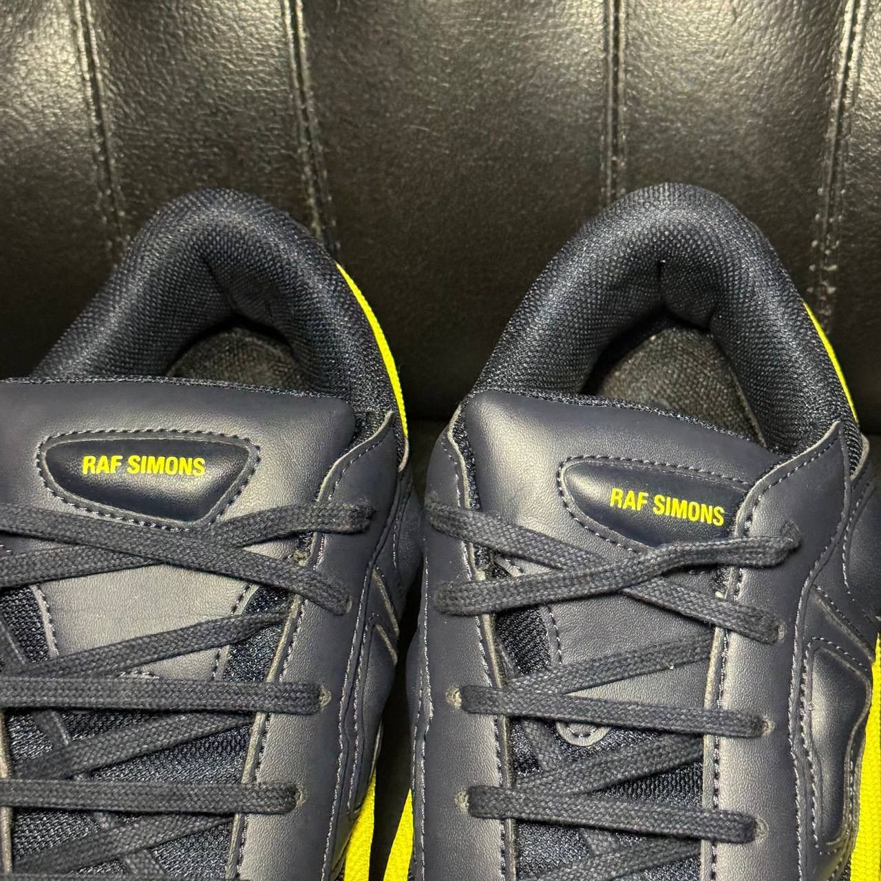 Adidas × Raf Simons 10us Adidas Raf Simons Ozweego Yellow FW18 Size US 10 / EU 43 - 8 Thumbnail
