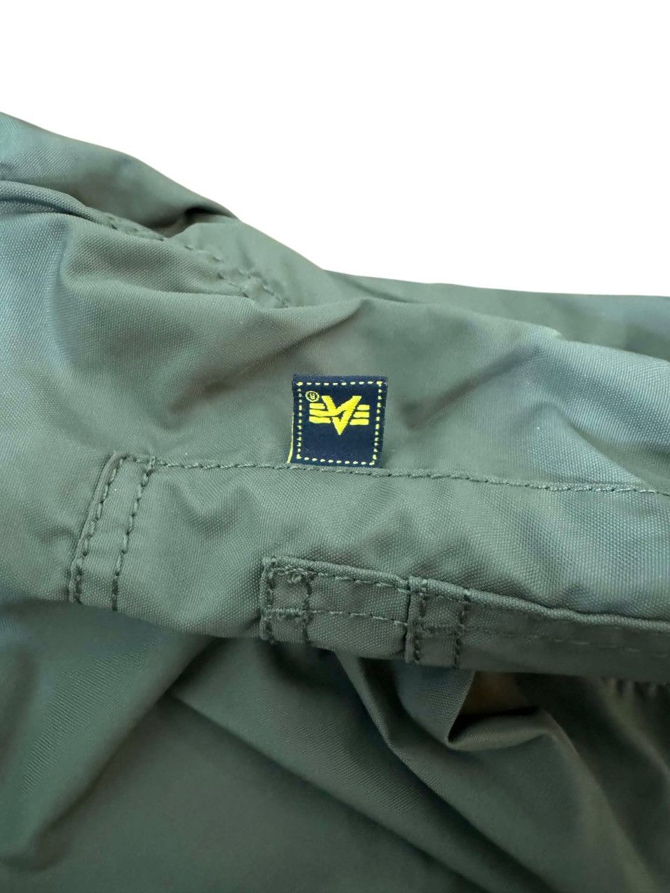 Alpha Industries × Vintage MA-1 Vintage Skymaster Bomber Jacket Size US M / EU 48-50 / 2 - 4 Thumbnail
