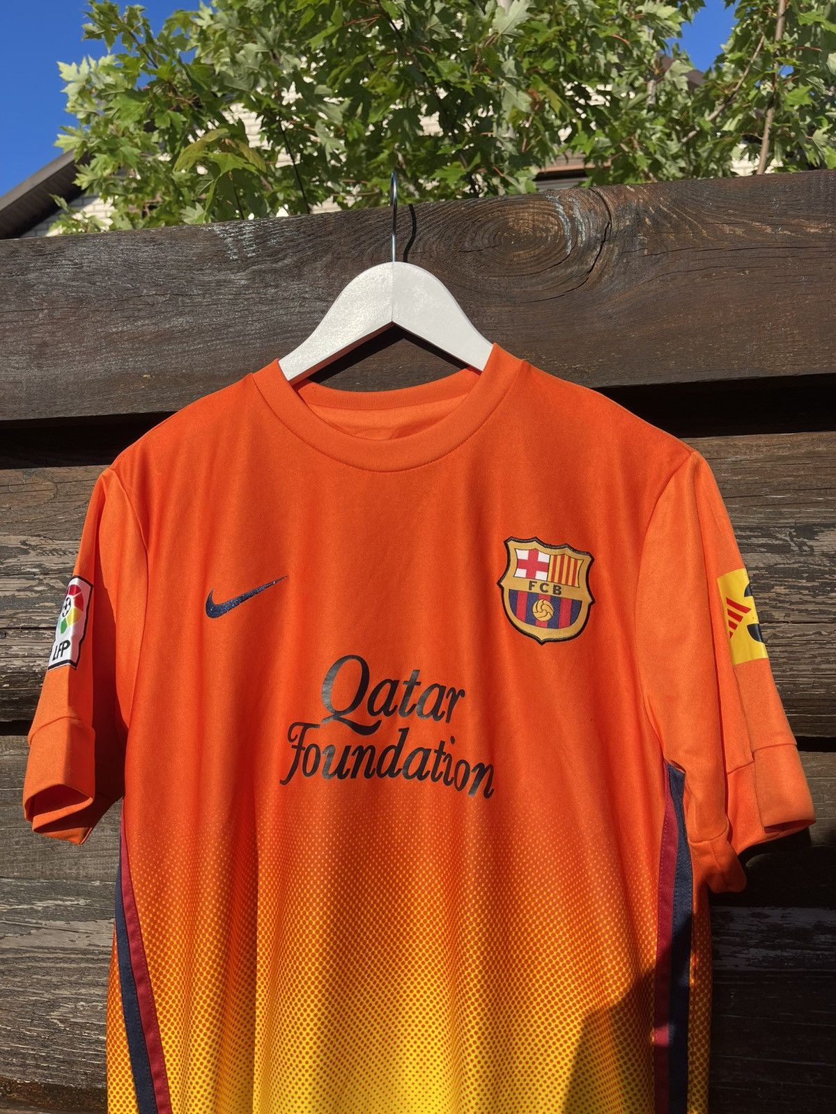 Nike 2012 Nike Barcelona #8 Iniesta soccer jersey Size US M / EU 48-50 / 2 - 5 Thumbnail