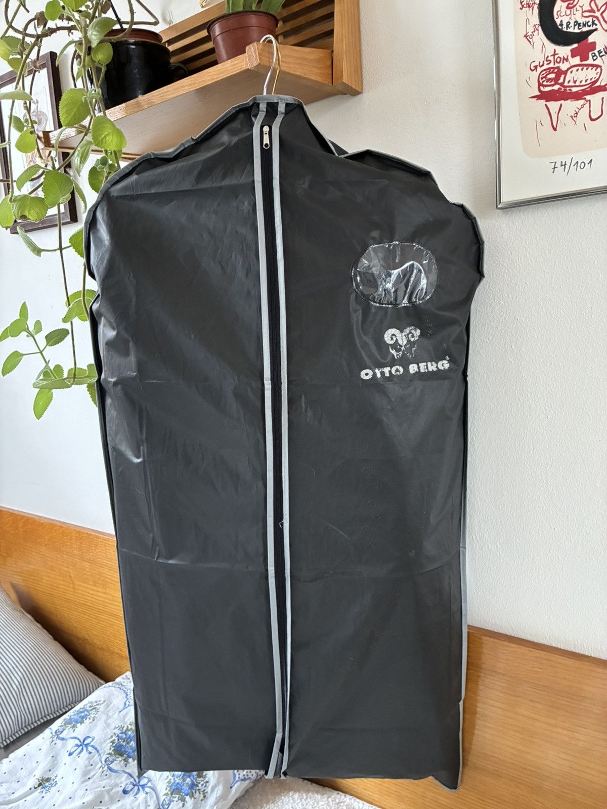 Other Suit from slovak designer Otto Berg Size 38L - 14 Thumbnail