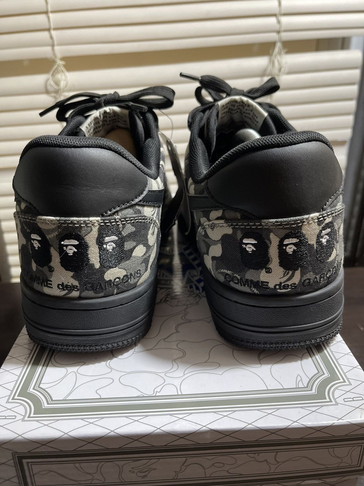 Bape × Comme des Garcons Bapesta Low Comme Des Garcons Size US 11 / EU 44 - 13 Thumbnail