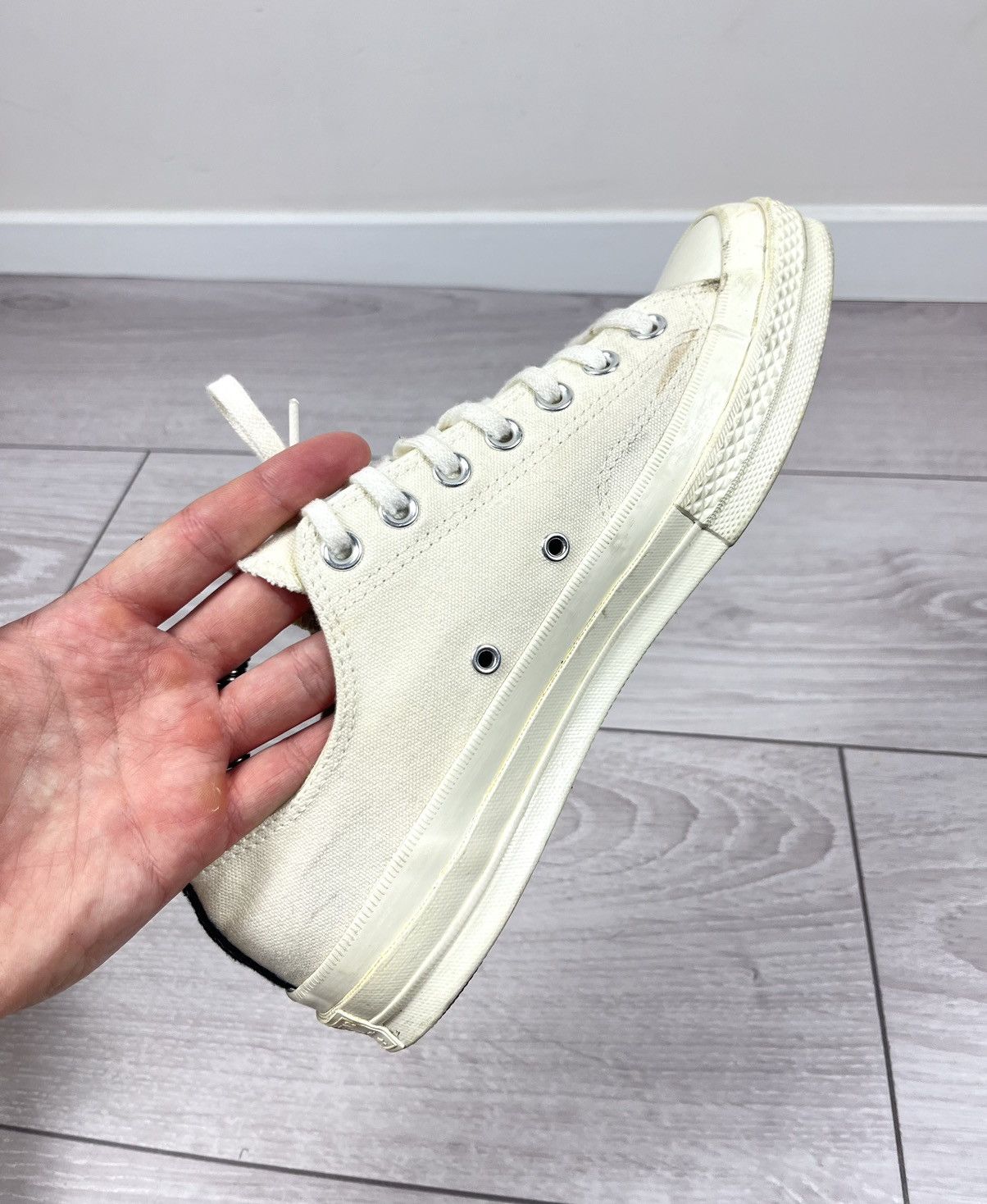 Converse Converse Play Comme Des Garcons White Heart Sneakers Shies Size US 9 / EU 42 - 13 Thumbnail