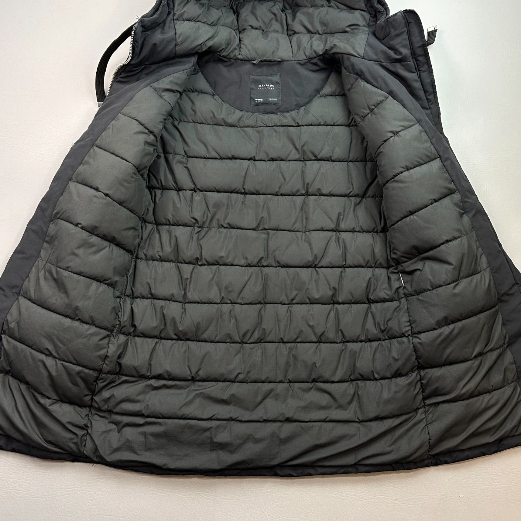 Zara Zara Parka Jacket Women's XS Black Full Zip Hooded Quilt Lined Outerwear Parka Jacket Women XS Black Full Zip Hooded Quilt Lined Size XS / US 0-2 / IT 36-38 - 5 Thumbnail