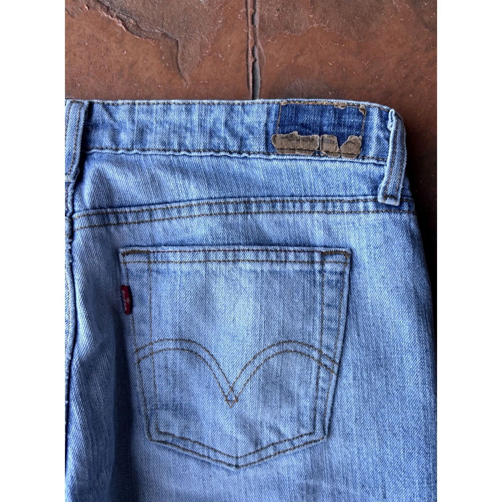 Levi's VINTAGE Levi's 515 Jeans Womens 12 Blue Bootcut Denim Light Wash - Levi's 515 Cowboy 5-Pocket Regular Rise Mid Inseam 27 in White? Size 34" / US 12 / IT 48 - 6 Thumbnail