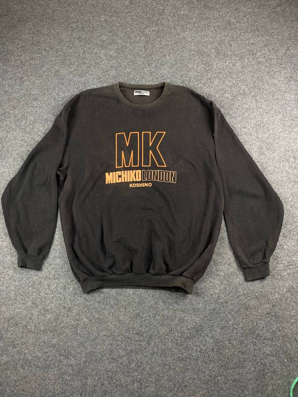 Vintage popular michiko koshino london sweatshirt