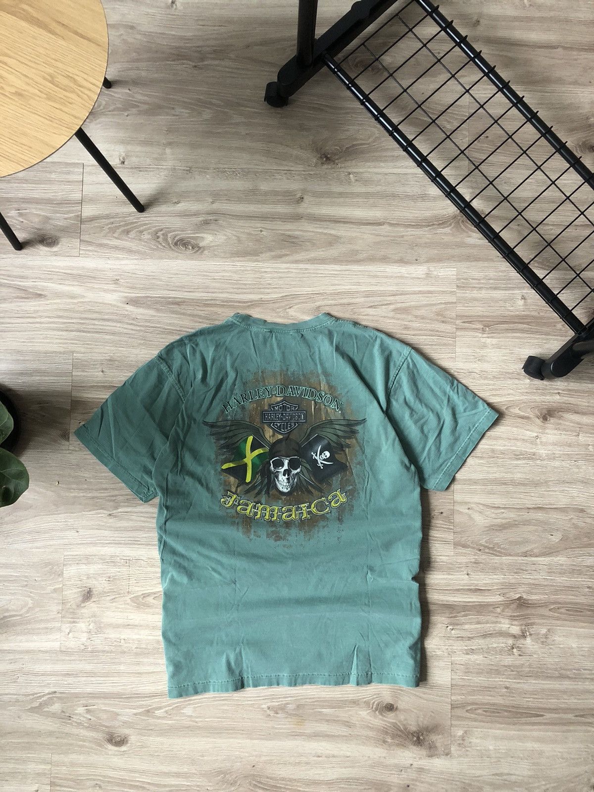 Vintage Vintage Harley Davidson Jamaica Pirates Motorcycle T Shirt Size US XL / EU 56 / 4 - 1 Thumbnail